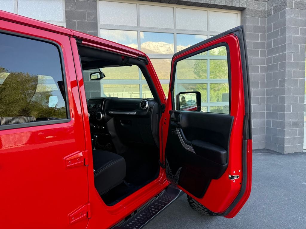 2018 Jeep Wrangler JK Unlimited Sahara