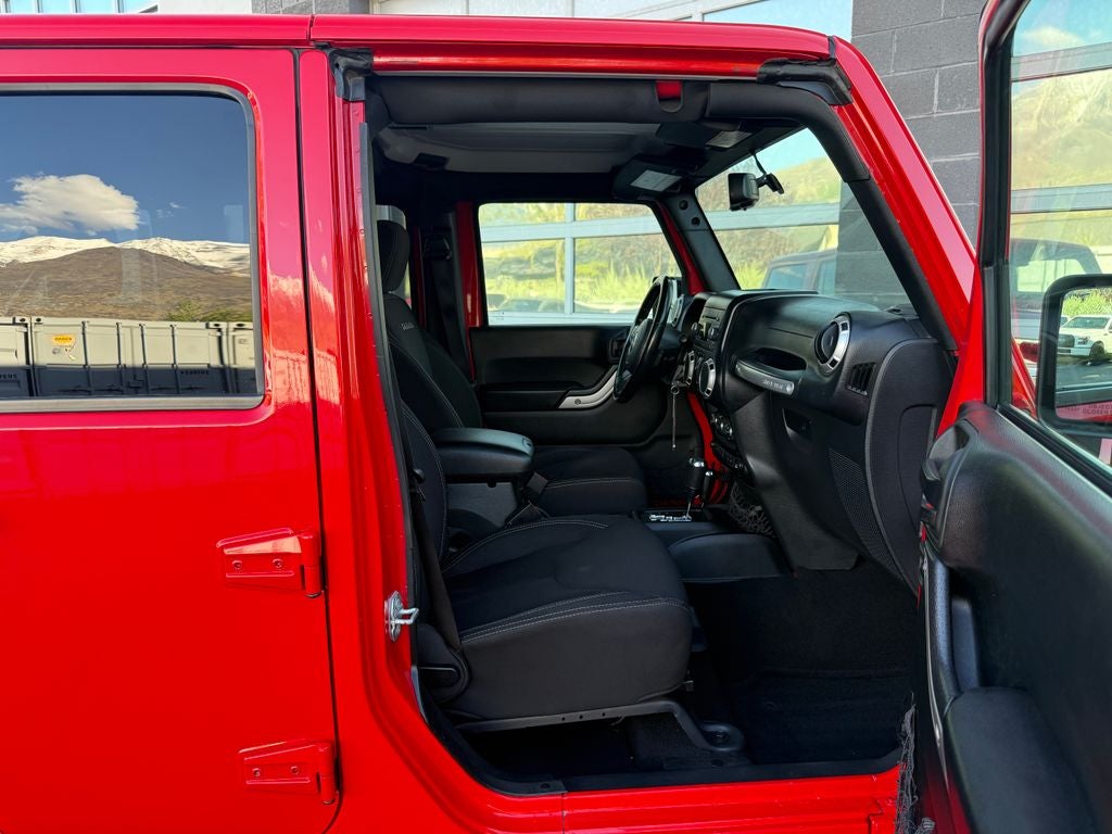 2018 Jeep Wrangler JK Unlimited Sahara