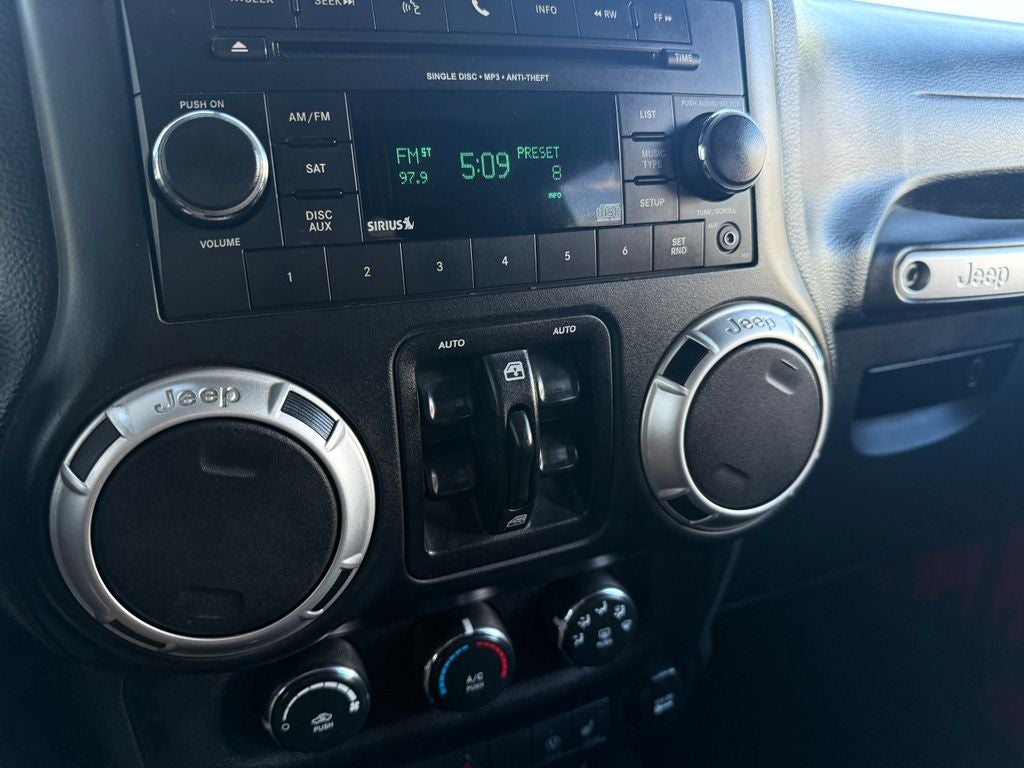 2018 Jeep Wrangler JK Unlimited Sahara