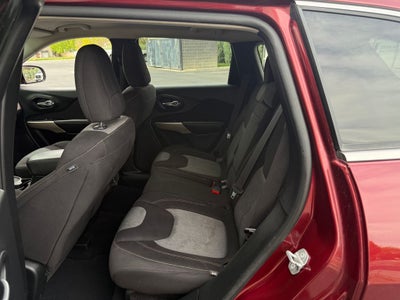 2018 Jeep Cherokee Latitude