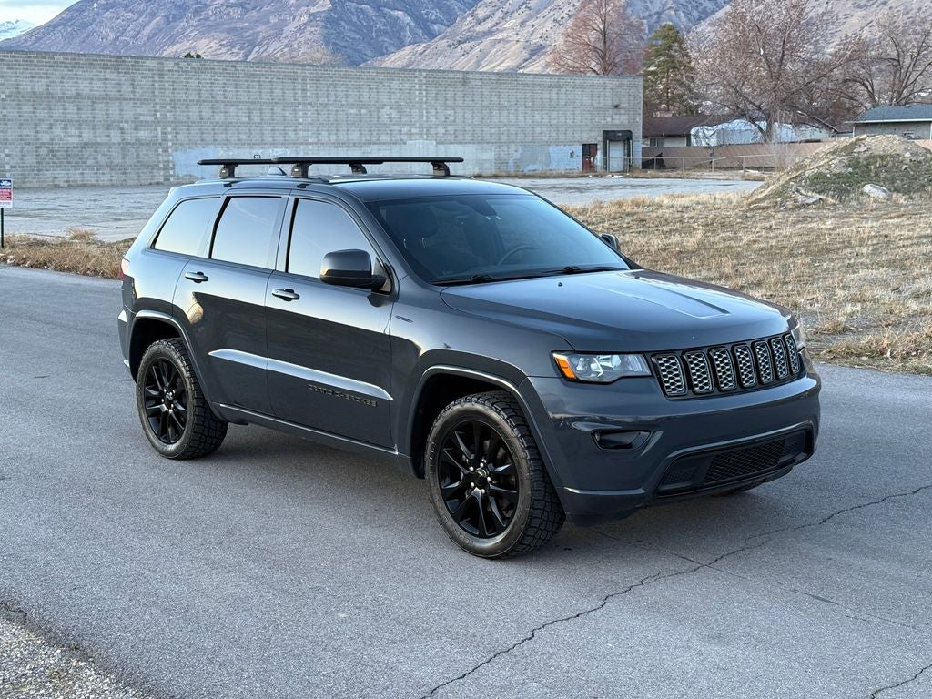 2017 Jeep Grand Cherokee Altitude