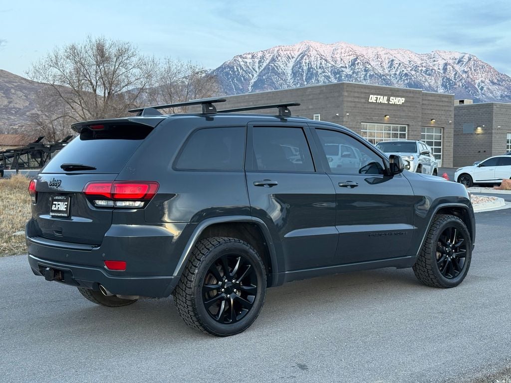 2017 Jeep Grand Cherokee Altitude