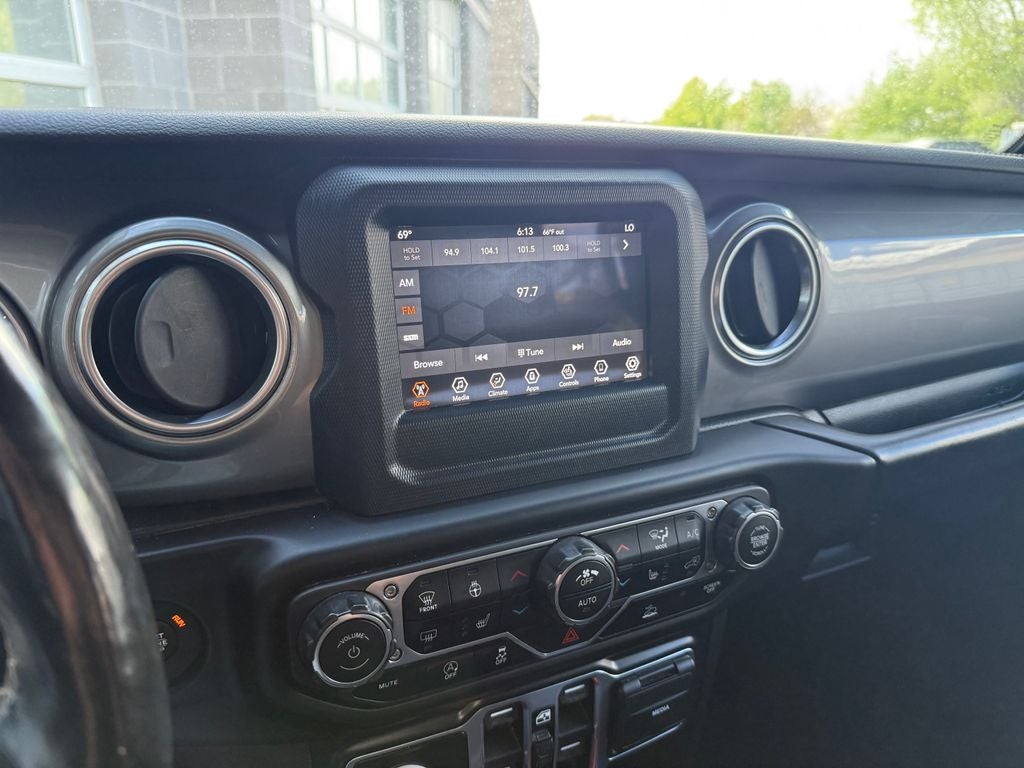 2020 Jeep Gladiator Overland