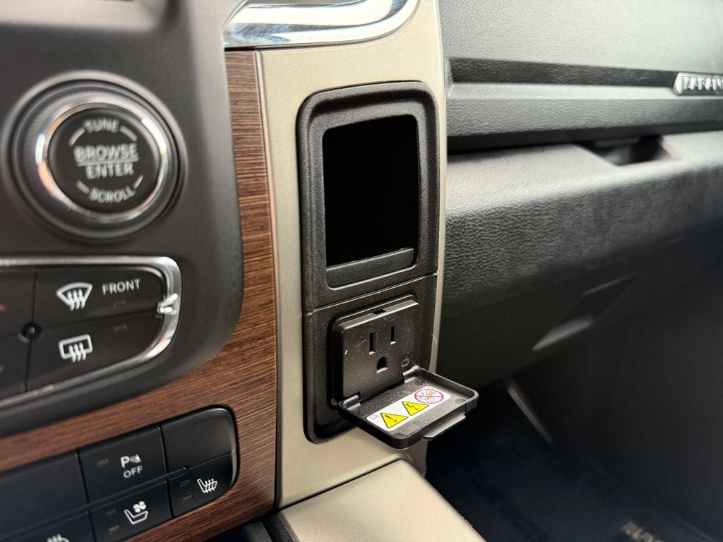 2013 RAM 1500 Laramie