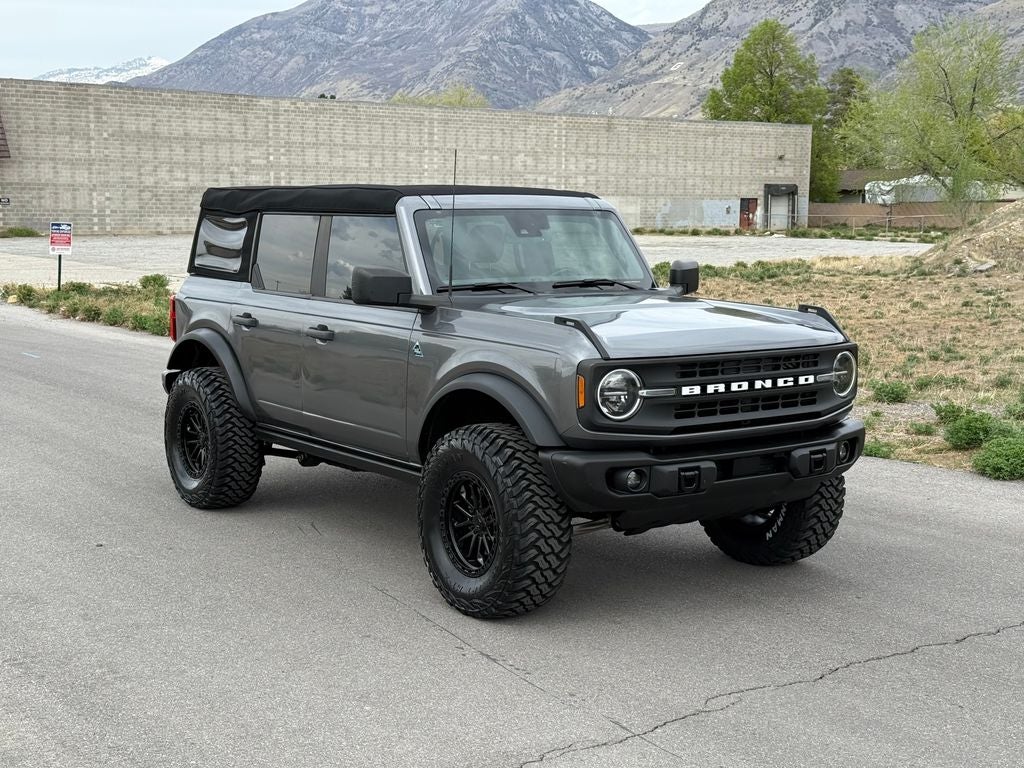 2023 Ford Bronco Black Diamond