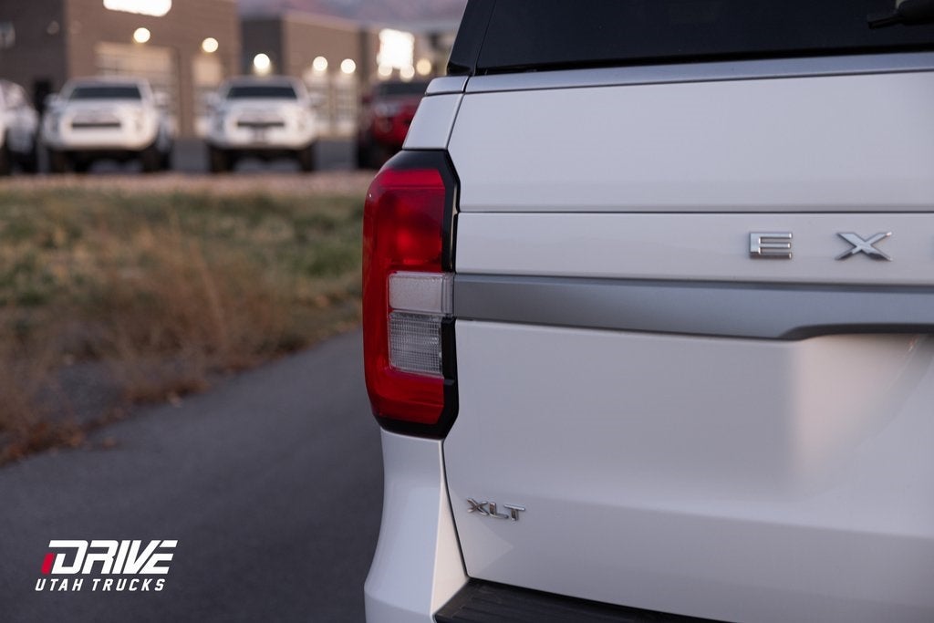 2022 Ford Expedition Max XLT