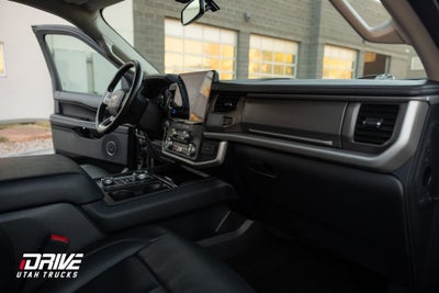 2022 Ford Expedition Max XLT