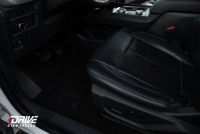 2022 Ford Expedition Max XLT