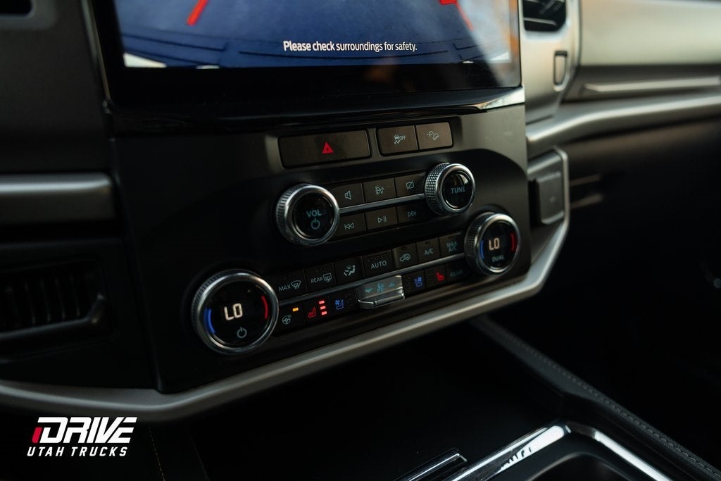 2022 Ford Expedition Max XLT