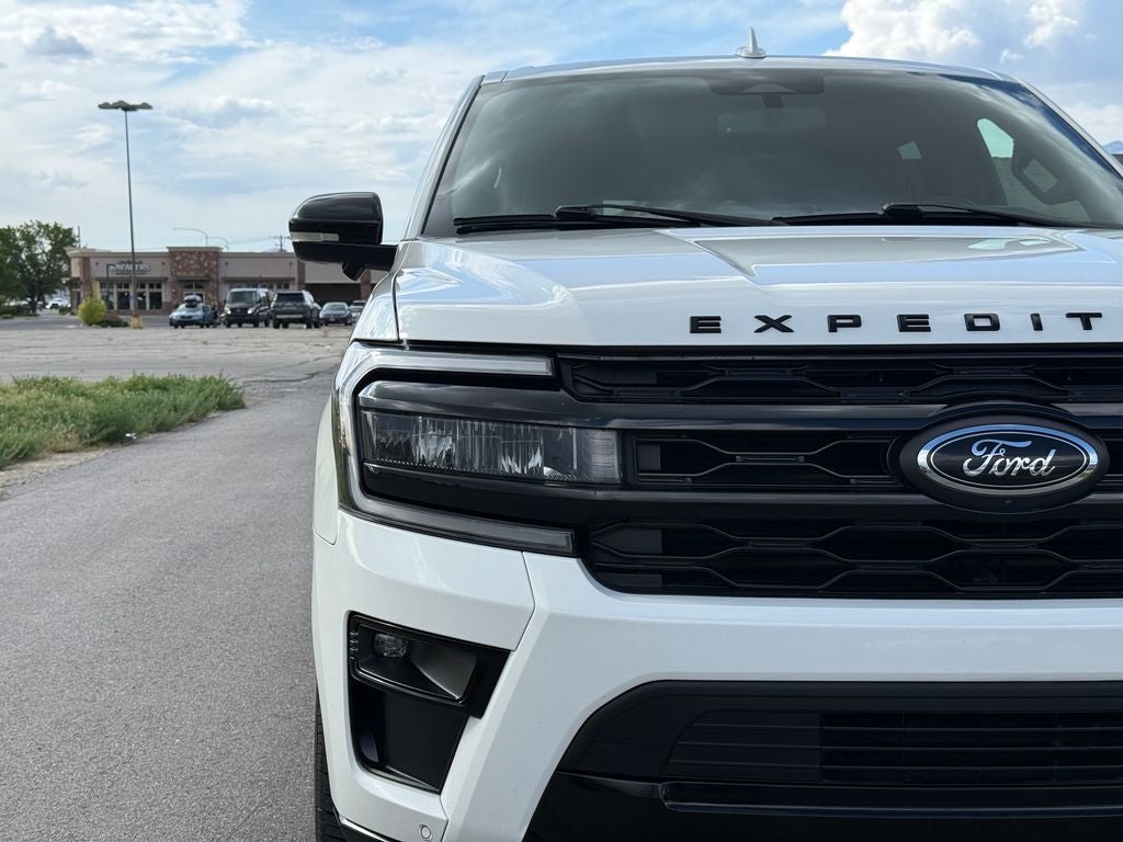 2022 Ford Expedition Max Limited