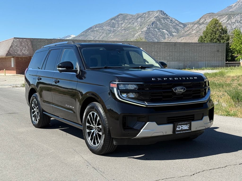 2025 Ford Expedition's photo