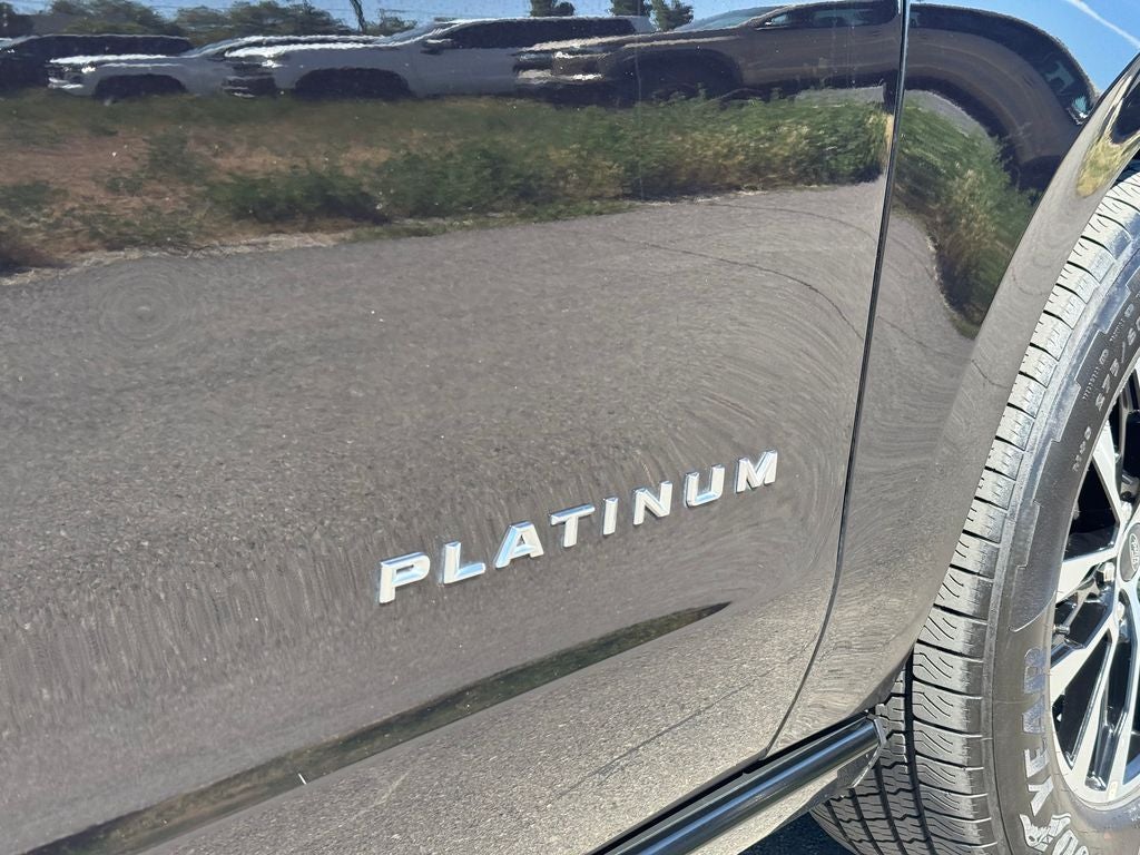 2025 Ford Expedition Platinum