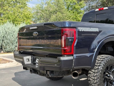 2022 Ford F-250SD Lariat
