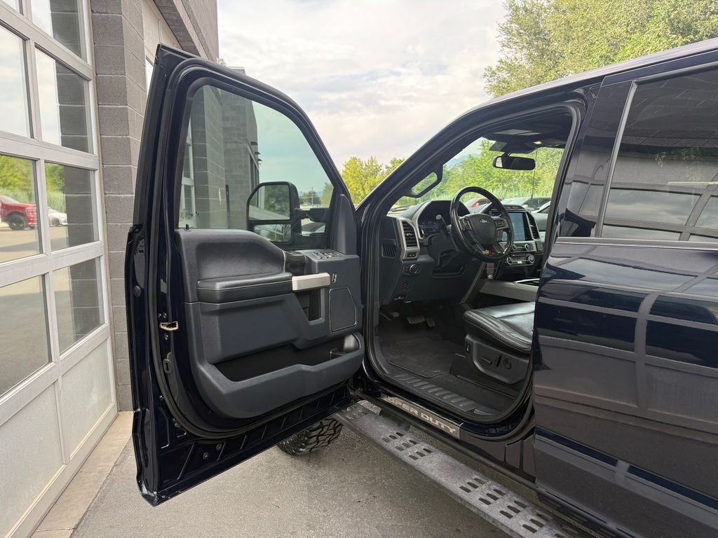 2022 Ford F-250SD Lariat