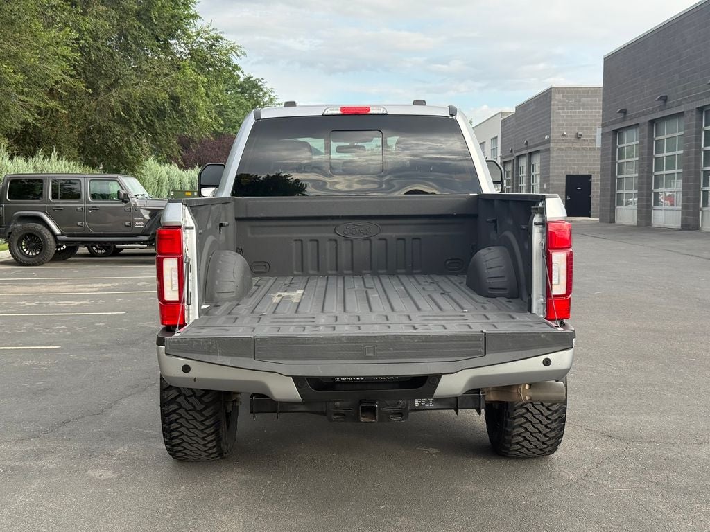 2022 Ford F-250SD Lariat