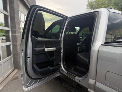 2022 Ford F-250SD Lariat