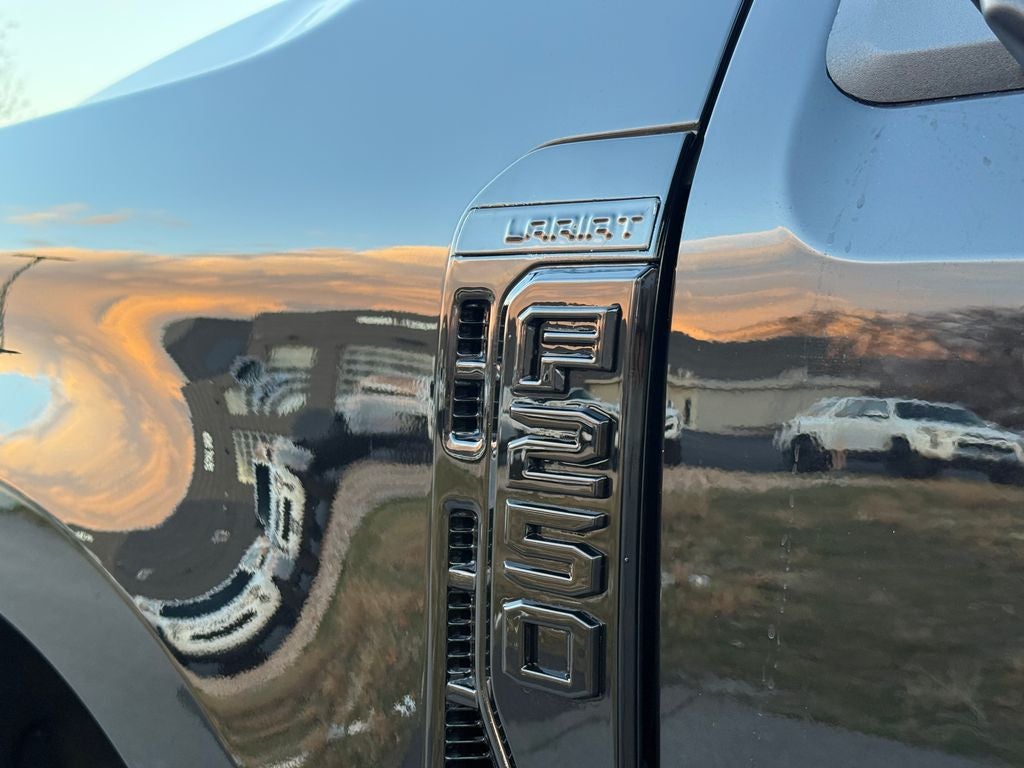 2023 Ford F-250SD Lariat