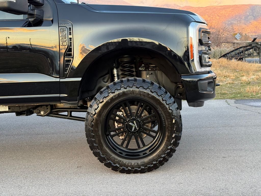 2023 Ford F-250SD Lariat