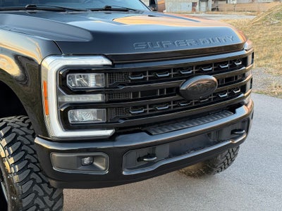 2023 Ford F-250SD Lariat