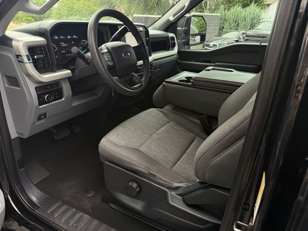2023 Ford F-350SD XL