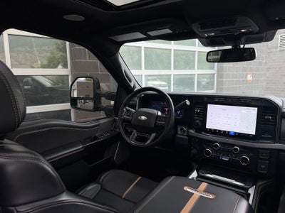 2024 Ford F-350SD Platinum