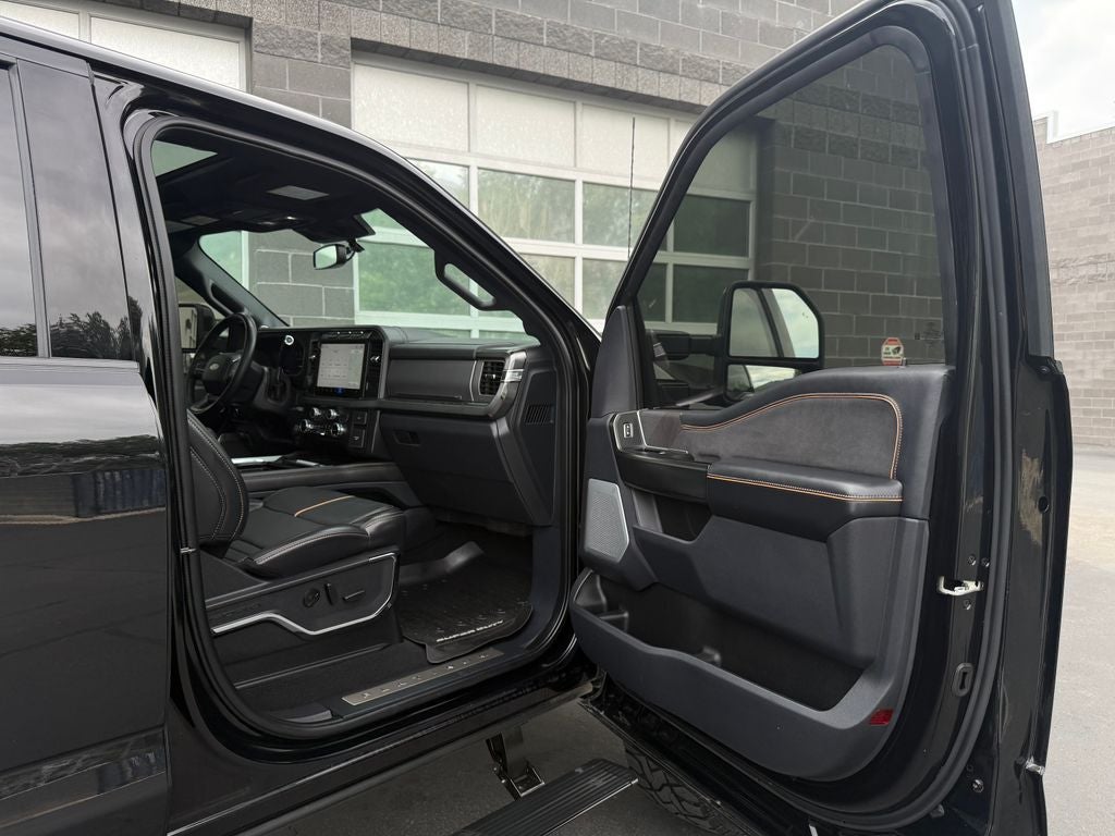 2024 Ford F-350SD Platinum