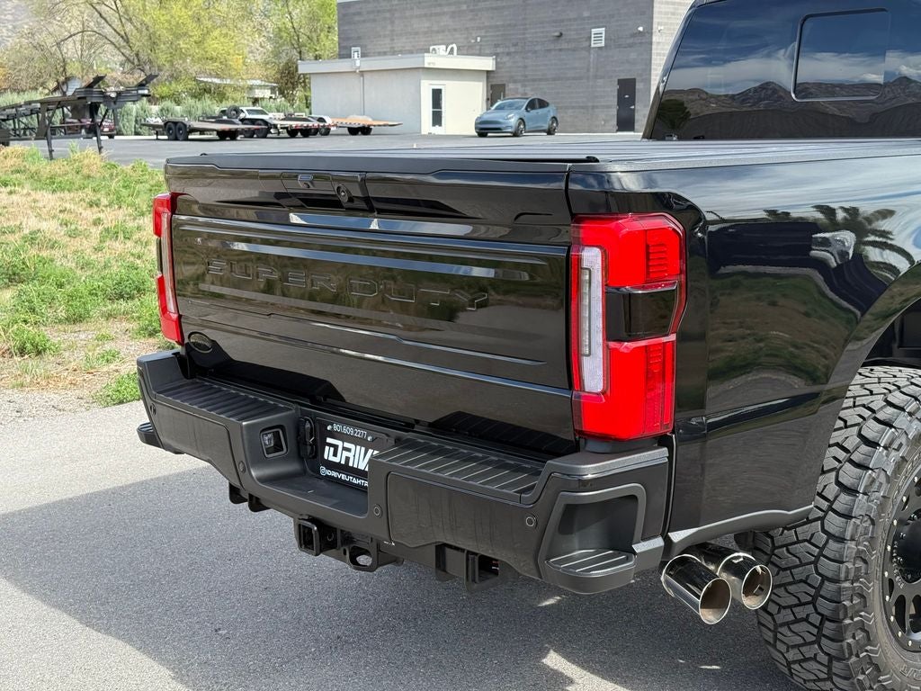 2025 Ford F-350SD Platinum