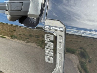 2025 Ford F-350SD Platinum