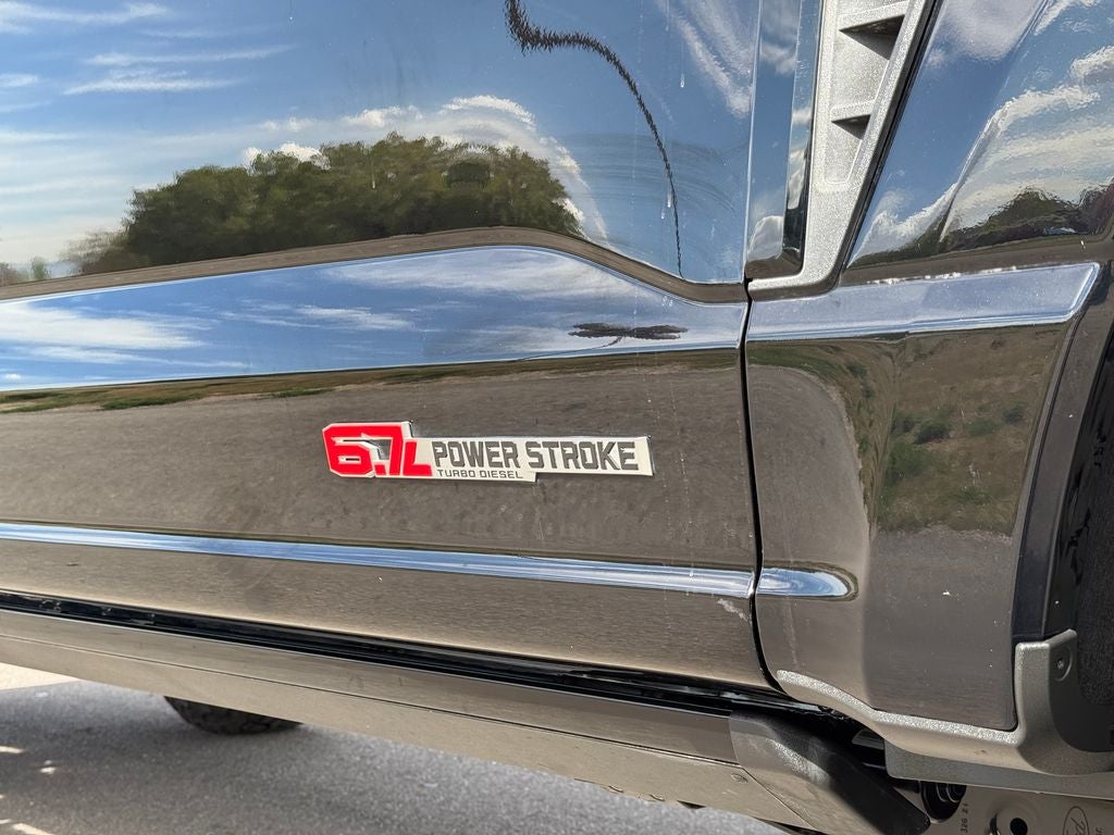 2025 Ford F-350SD Platinum