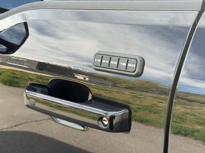 2025 Ford F-350SD Platinum