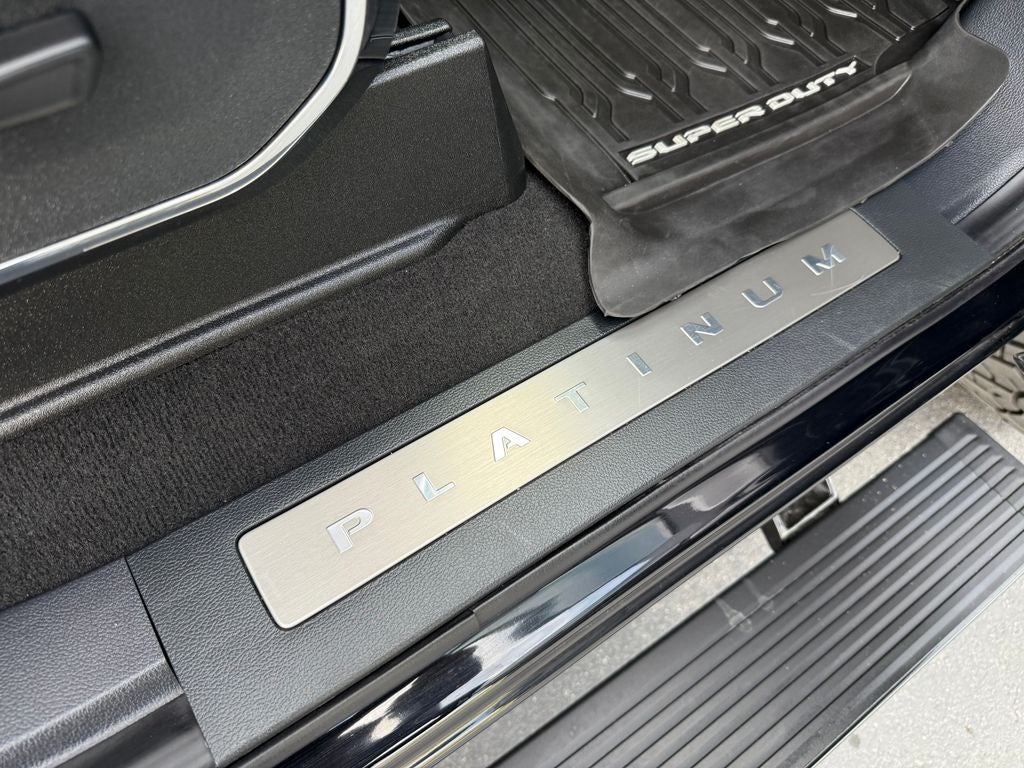 2025 Ford F-350SD Platinum