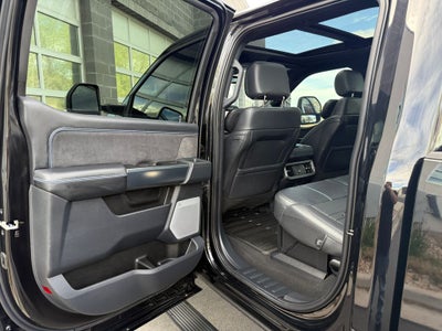 2025 Ford F-350SD Platinum