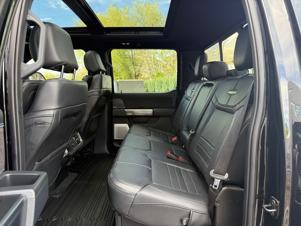 2025 Ford F-350SD Platinum