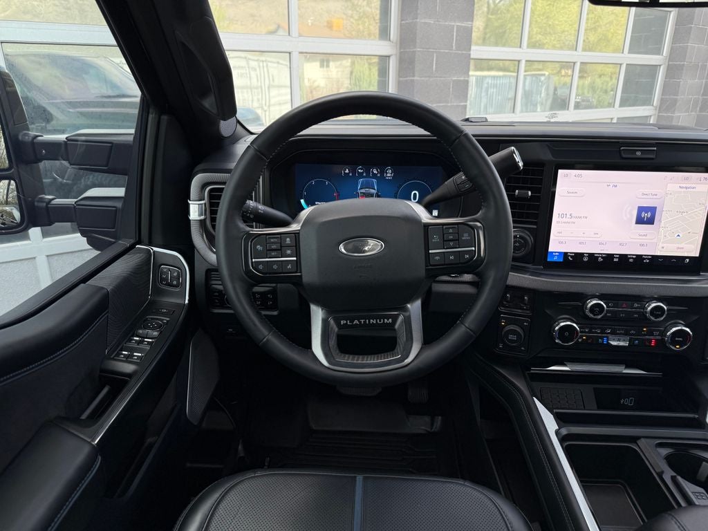 2025 Ford F-350SD Platinum