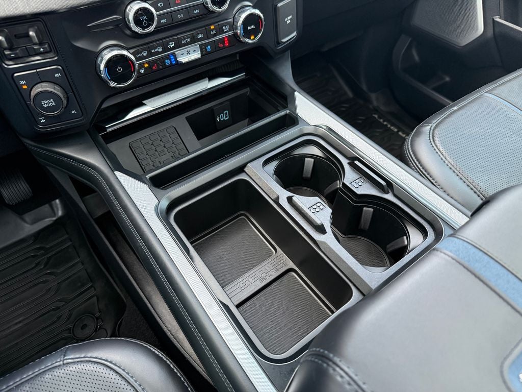 2025 Ford F-350SD Platinum