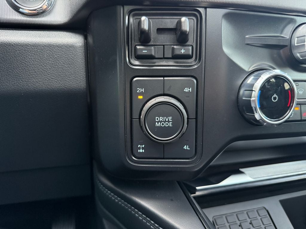 2025 Ford F-350SD Platinum