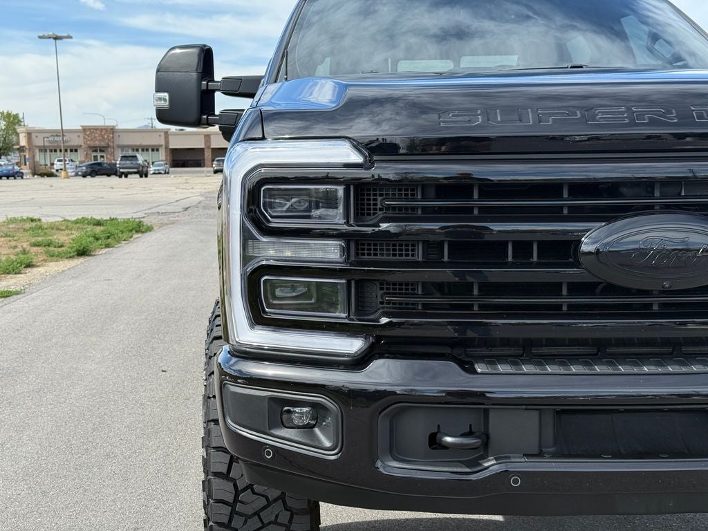 2025 Ford F-350SD Platinum