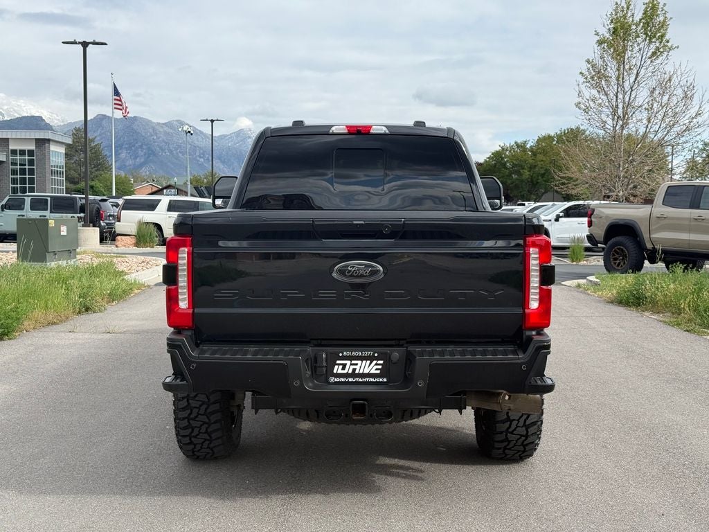 2023 Ford F-350SD Lariat
