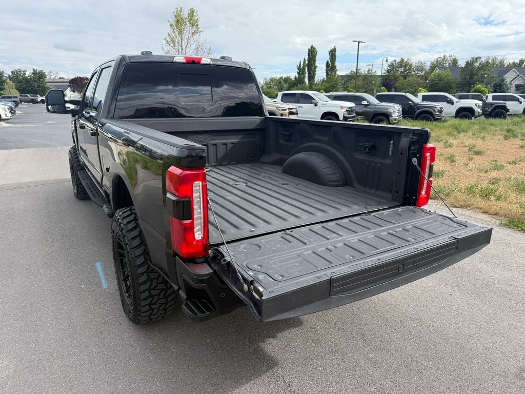 2023 Ford F-350SD Lariat