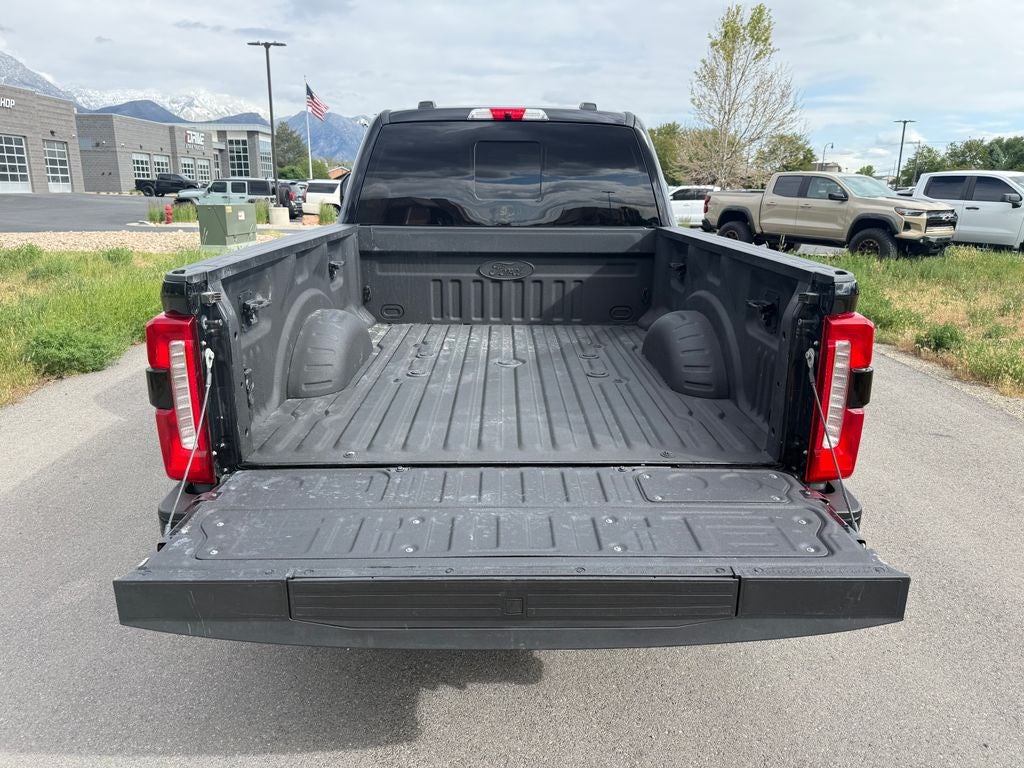 2023 Ford F-350SD Lariat