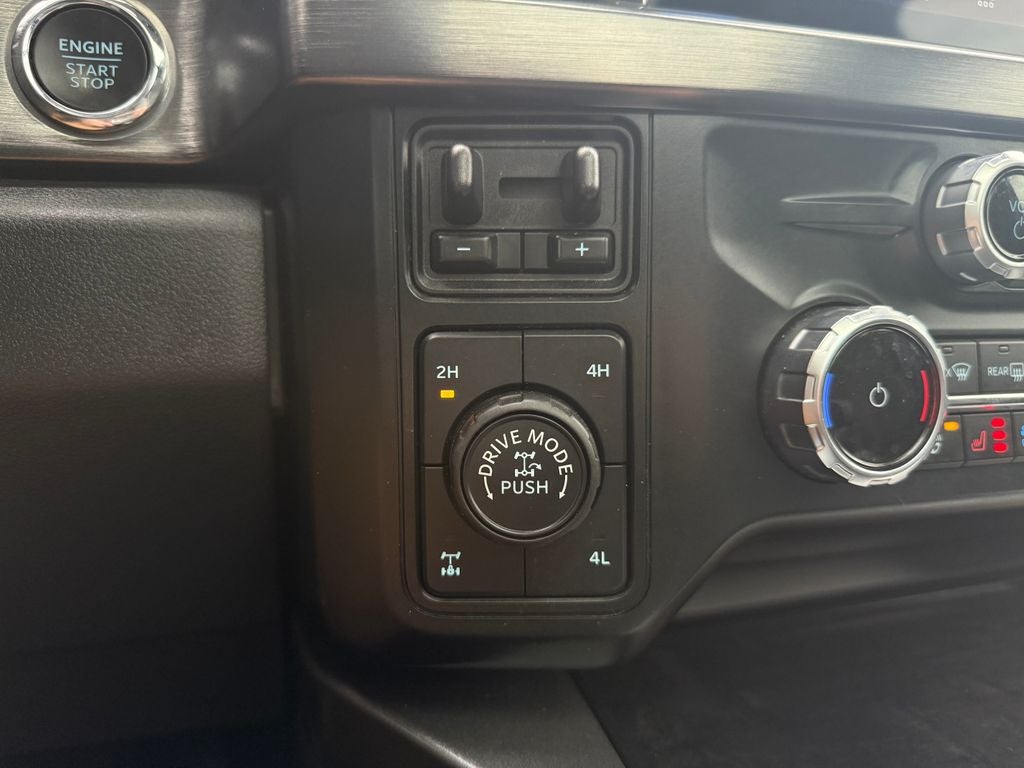 2023 Ford F-350SD Lariat
