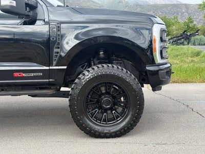 2023 Ford F-350SD Lariat