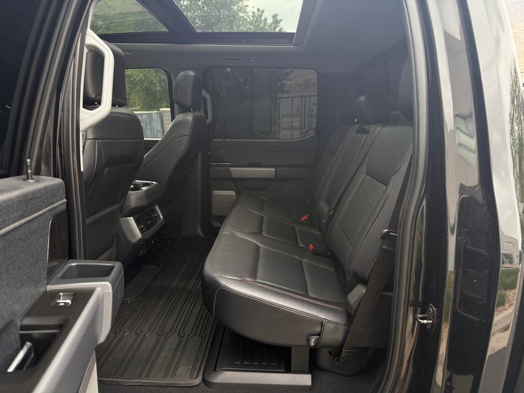2023 Ford F-350SD Lariat
