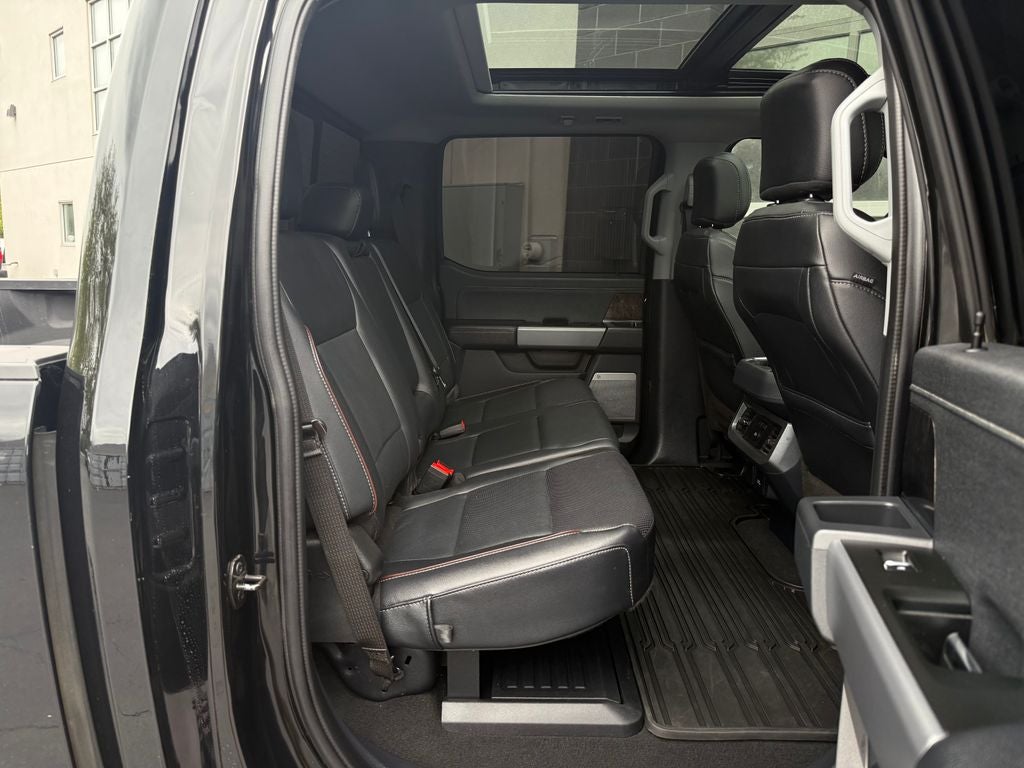 2023 Ford F-350SD Lariat