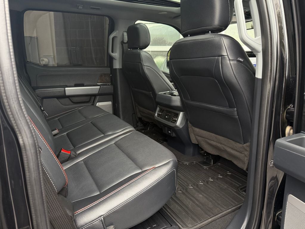2023 Ford F-350SD Lariat