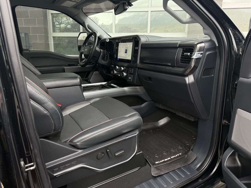 2023 Ford F-350SD Lariat