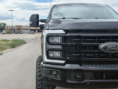 2023 Ford F-350SD Lariat