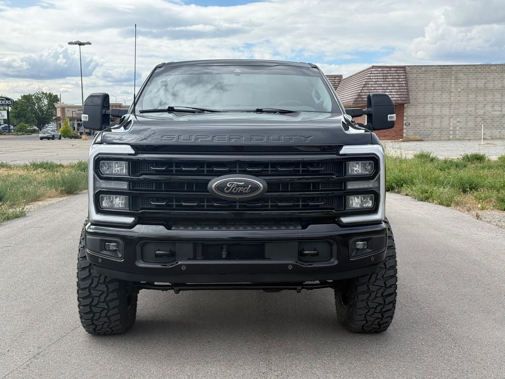 2023 Ford F-350SD Lariat