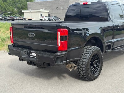 2023 Ford F-350SD Lariat