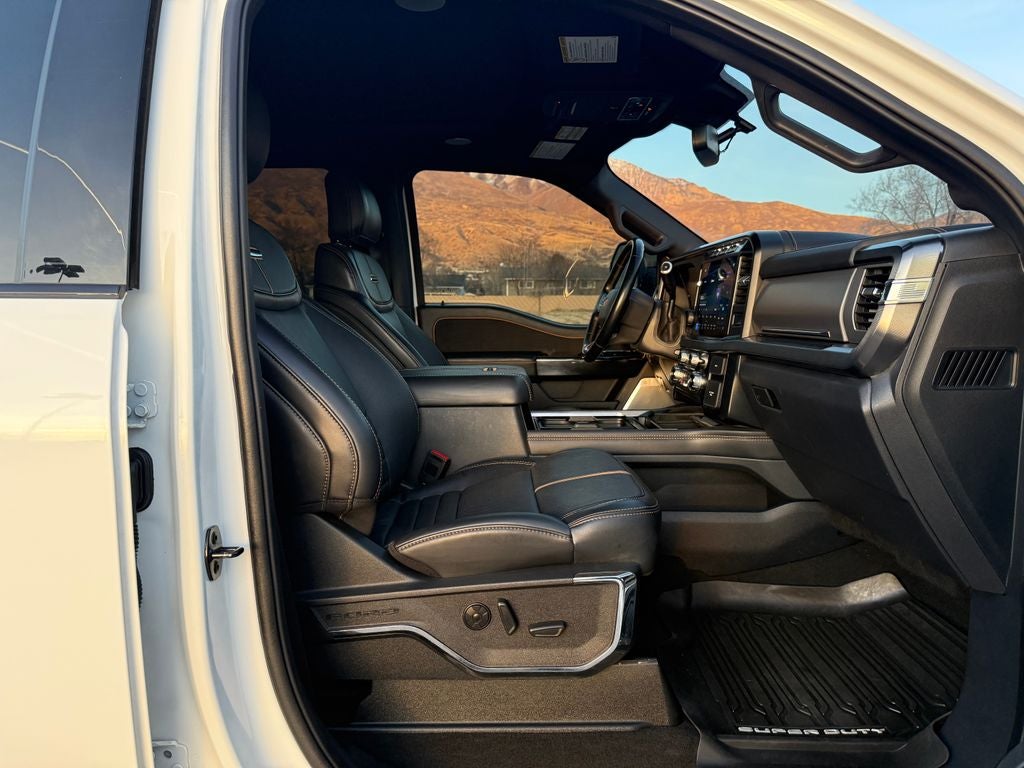 2024 Ford F-350SD Platinum